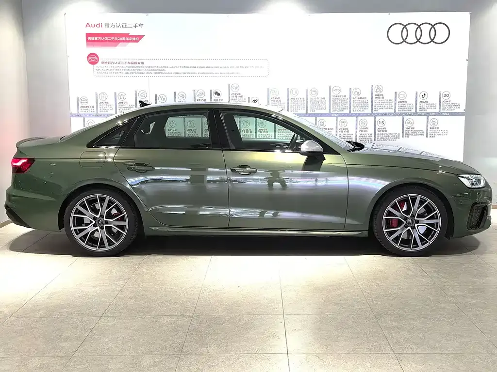 Audi S4 — фото 8