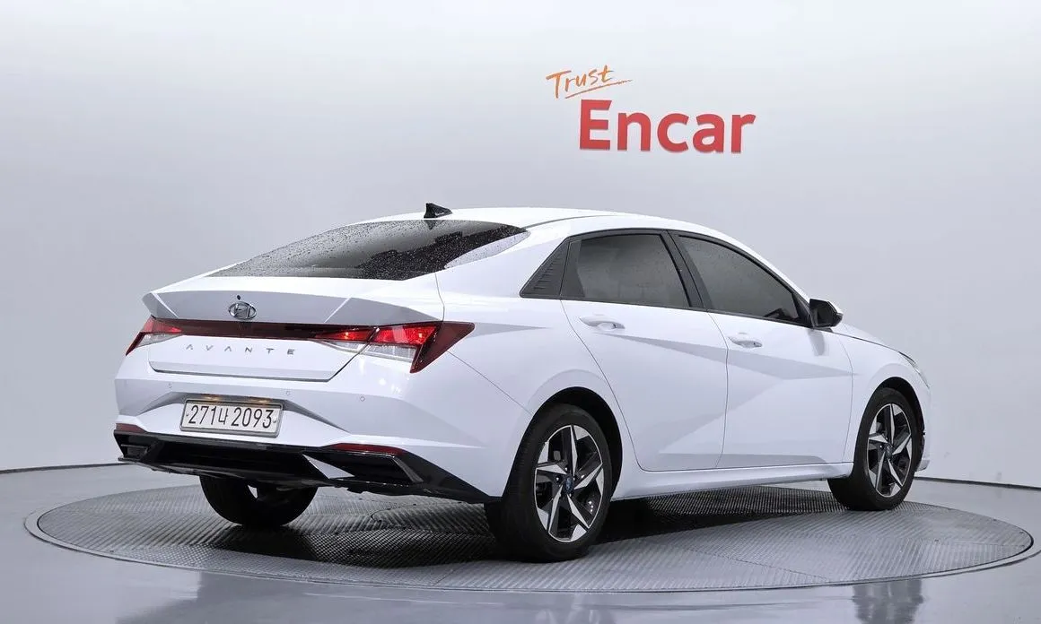 Hyundai AVANTE — фото 9