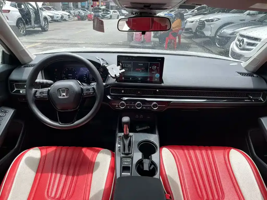Honda Civic — фото 5