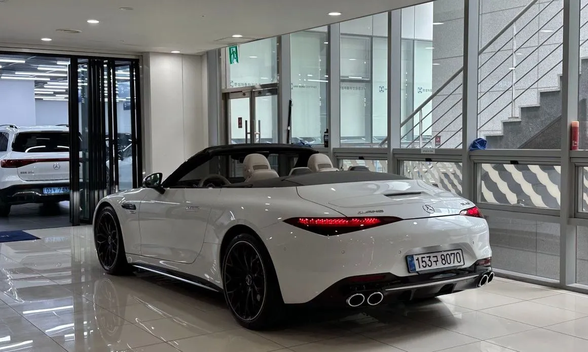 Mercedes-Benz SL-Class 2025 из KR, фото 2