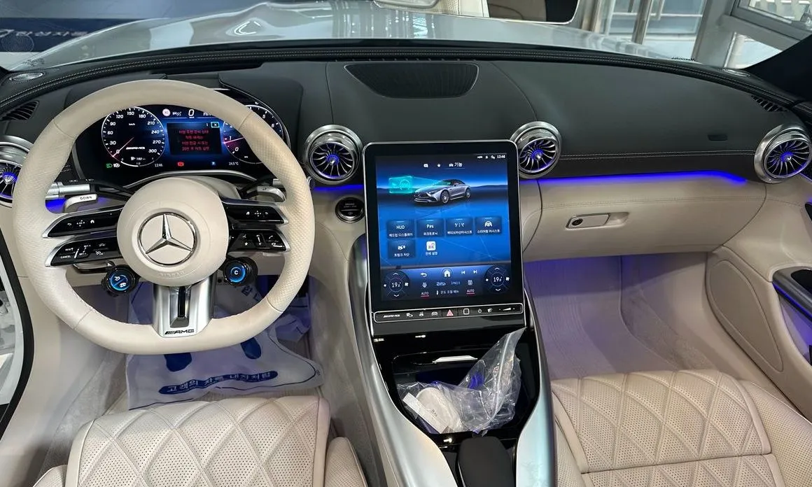 Mercedes-Benz SL-Class 2025 из KR, фото 9