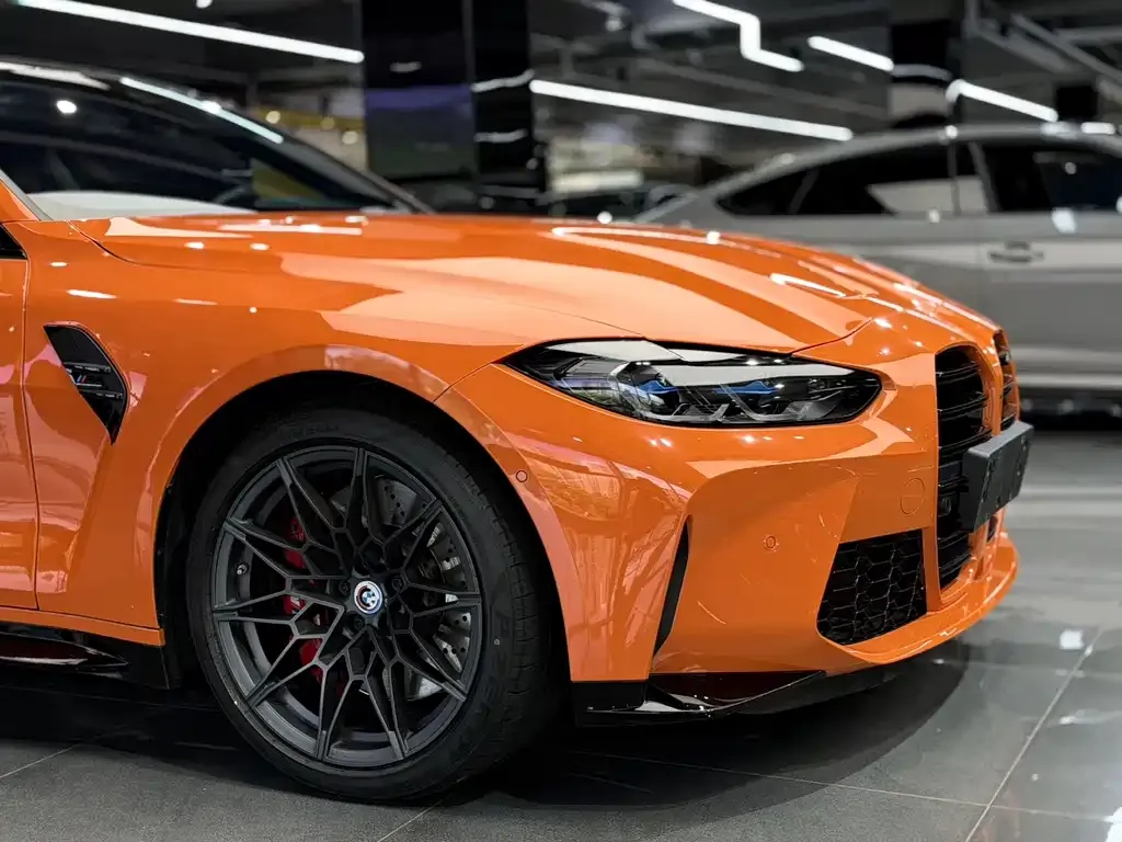 BMW M4 — фото 10