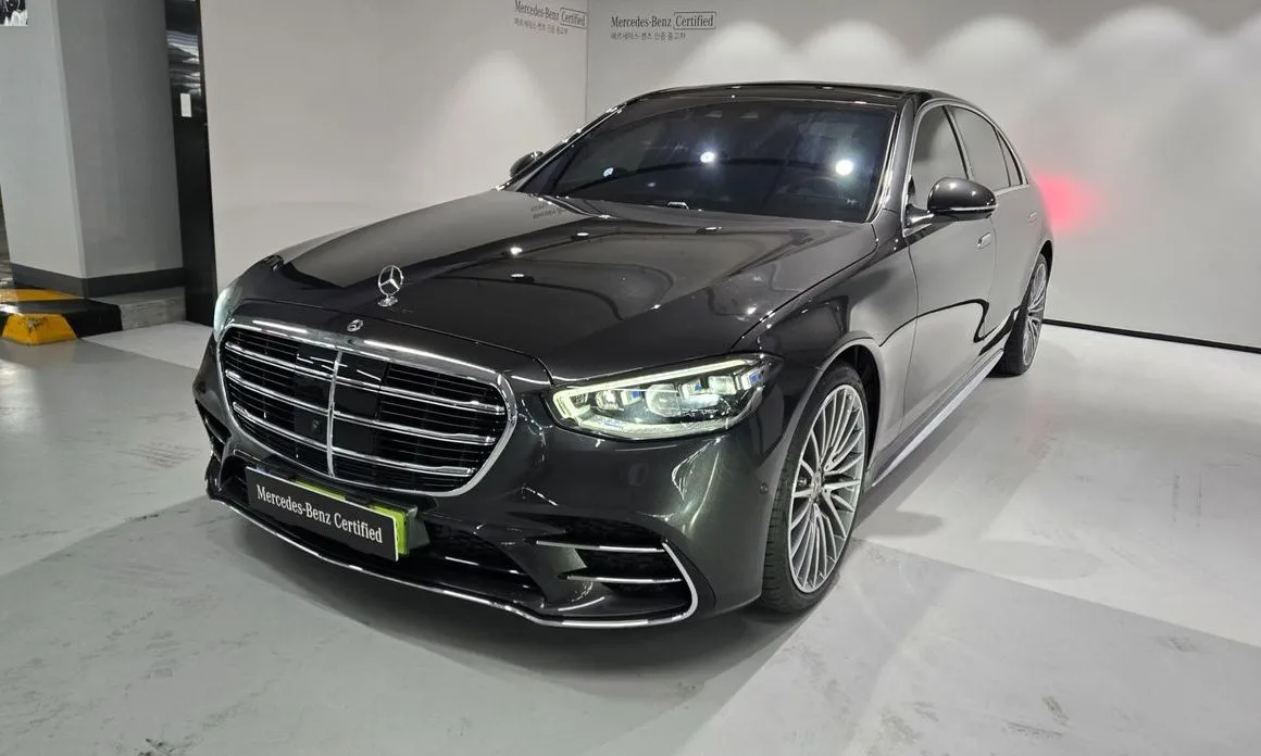 Mercedes-Benz S-Class — фото 1