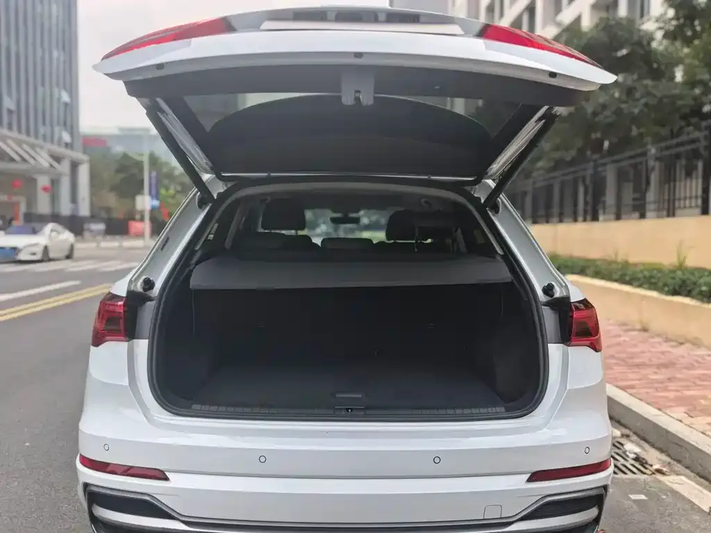 Audi Q3 2022 из CN, фото 3
