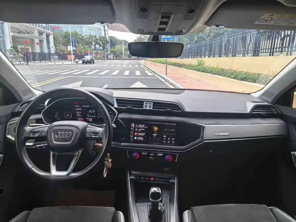 Audi Q3 2022 из CN, фото 8