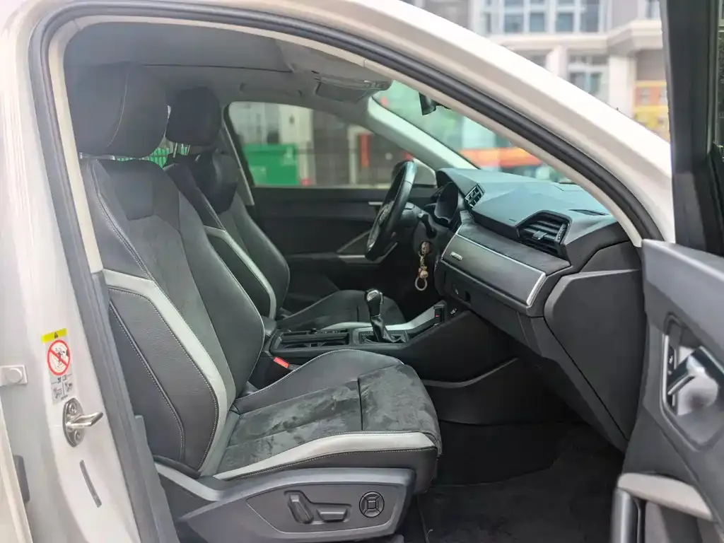 Audi Q3 2022 из CN, фото 6