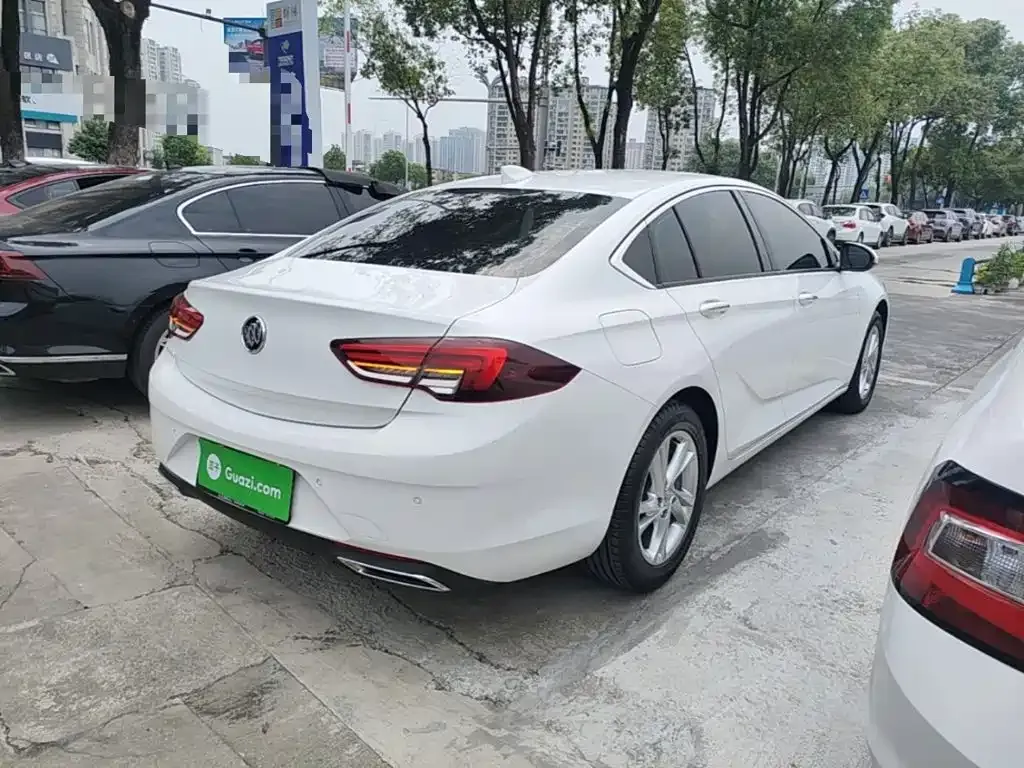 Buick Regal — фото 2