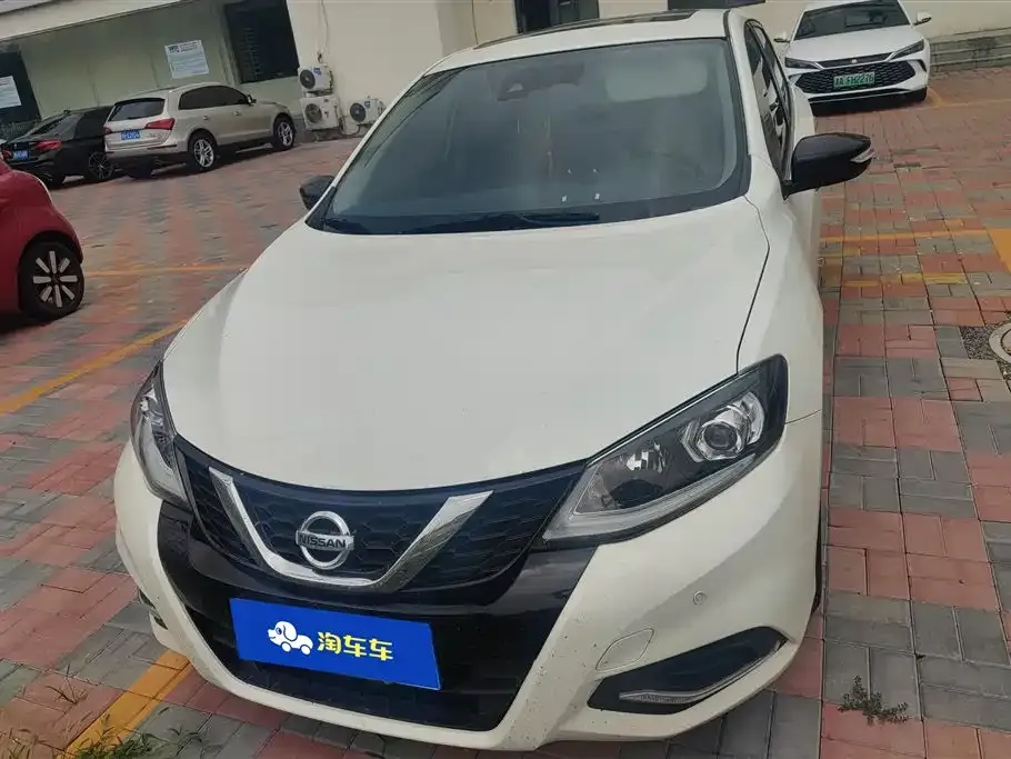 Nissan Tiida 2023 из CN, фото 7