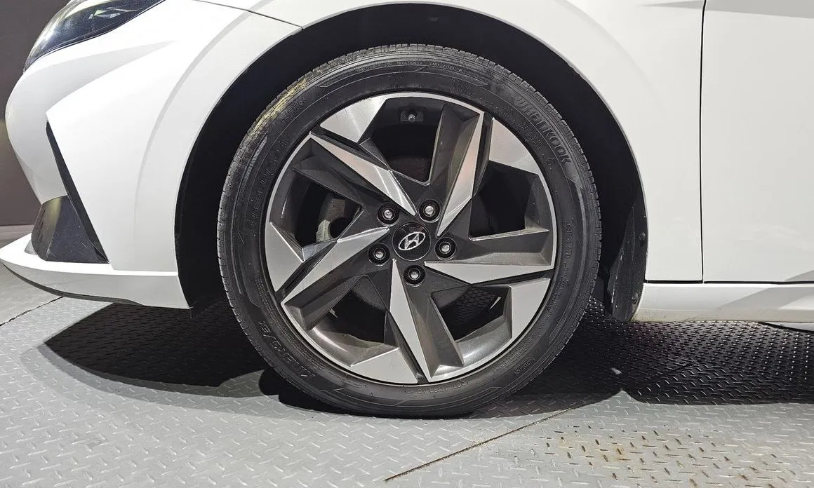 Hyundai AVANTE 2021 из KR, фото 9