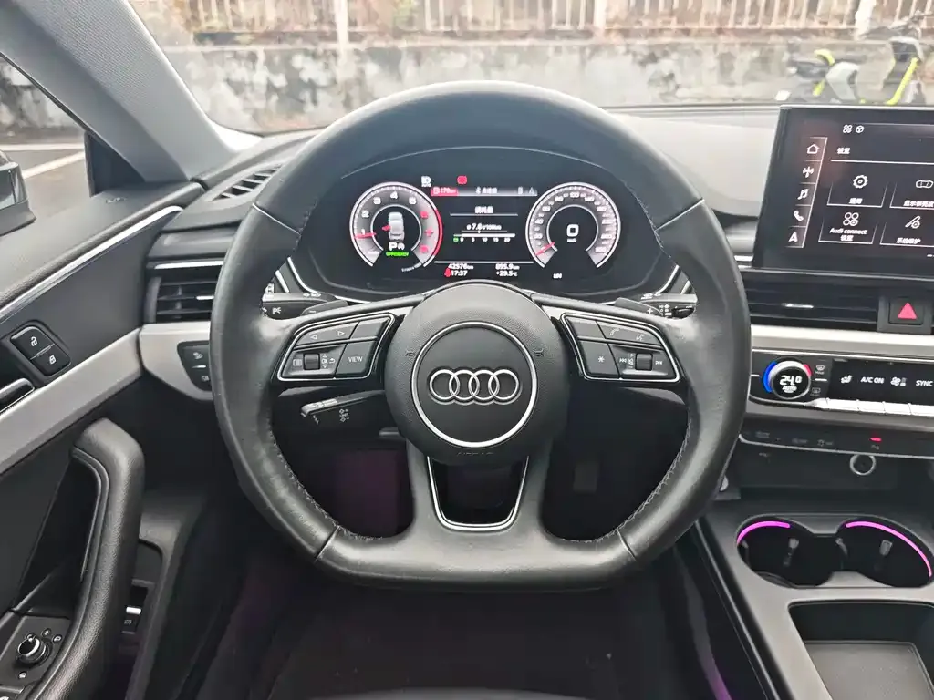 Audi A5 (Import) — фото 2