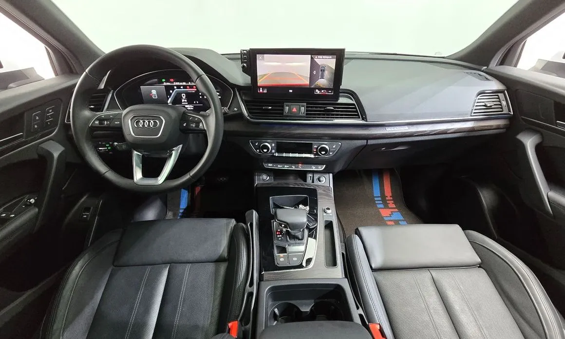 Audi Q5 2023 из KR, фото 5