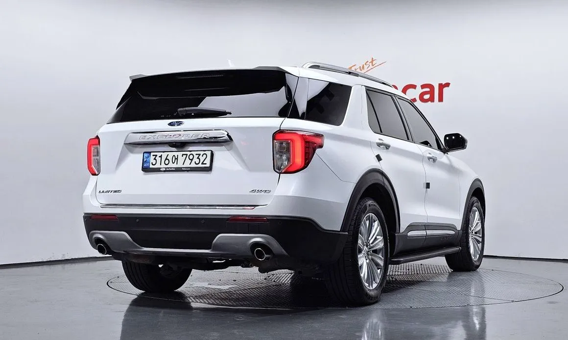 Ford Explorer 2021 из KR, фото 2