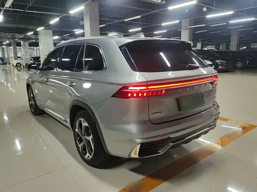 Geely Xingyue L — фото 3
