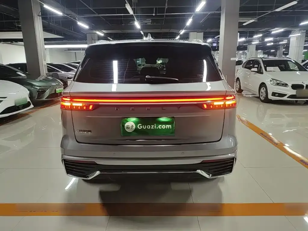 Geely Xingyue L — фото 10