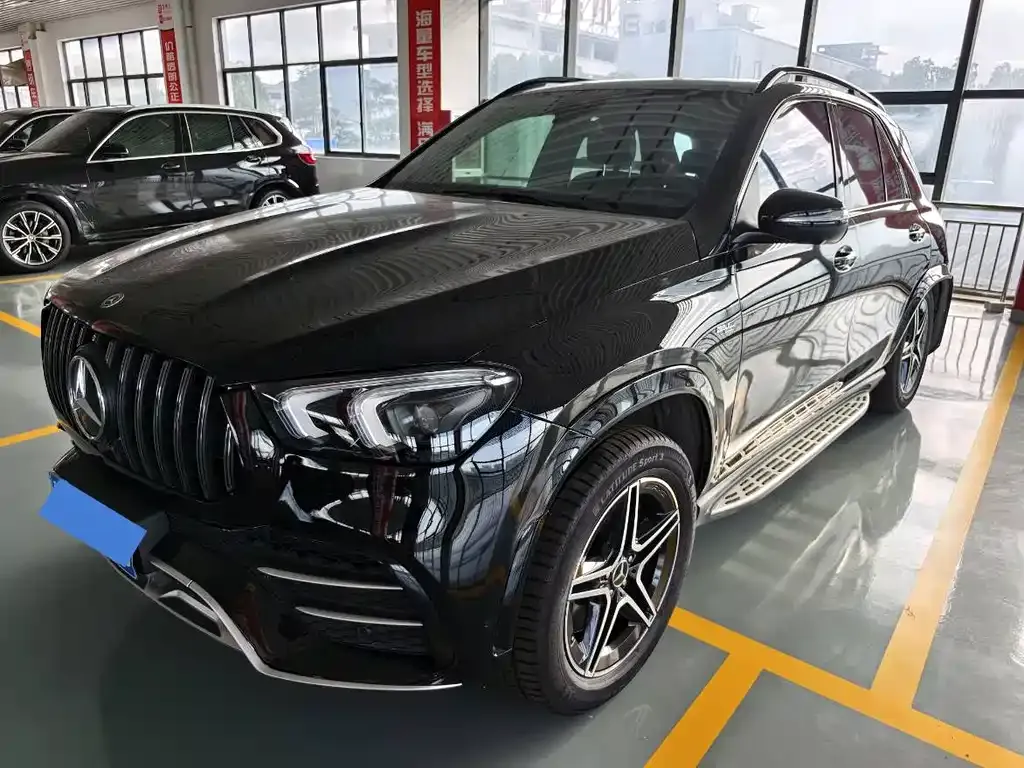 Mercedes-Benz GLE AMG — фото 1