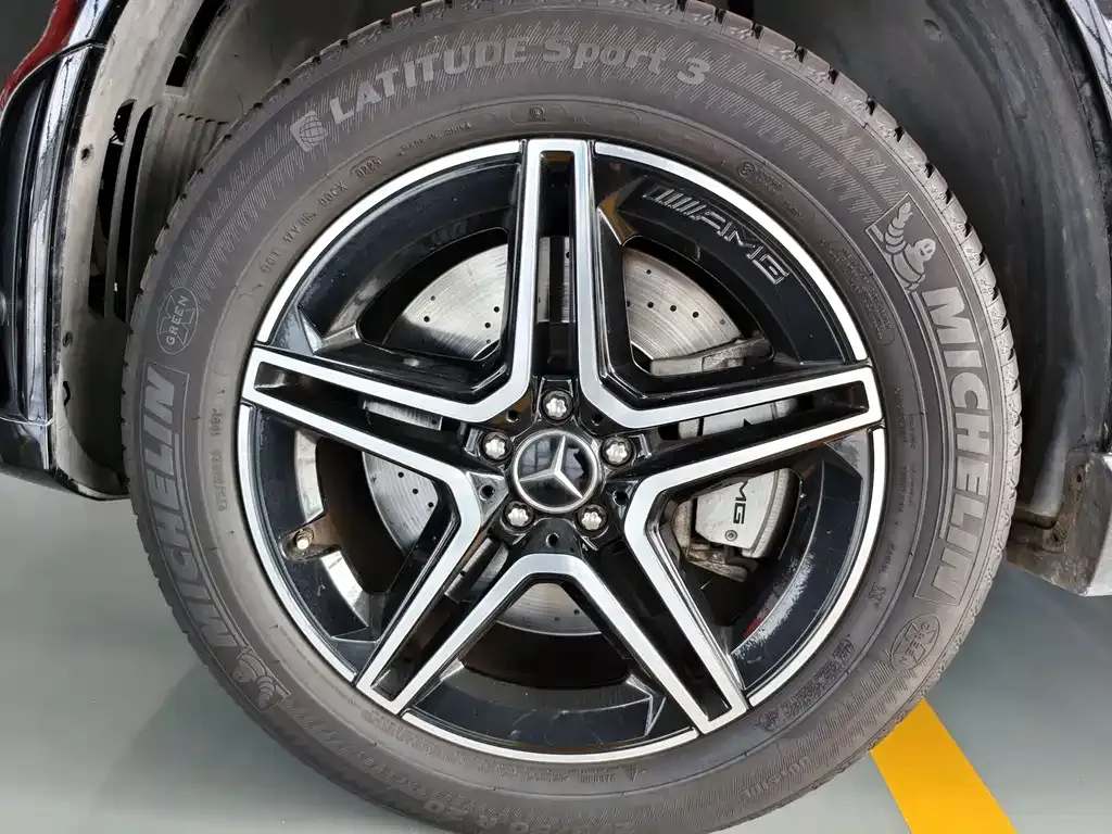 Mercedes-Benz GLE AMG — фото 9