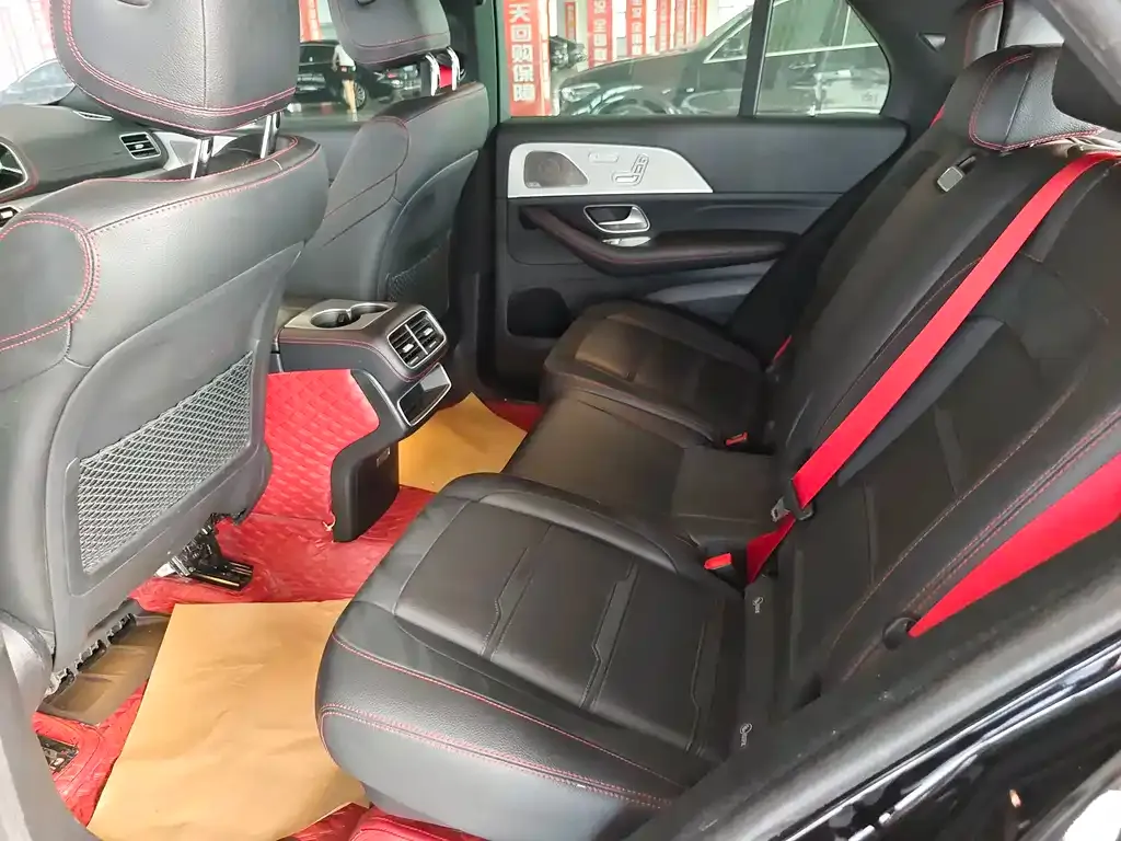 Mercedes-Benz GLE AMG — фото 10