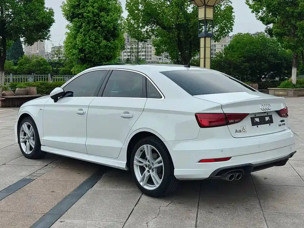 Audi A3 — фото 7