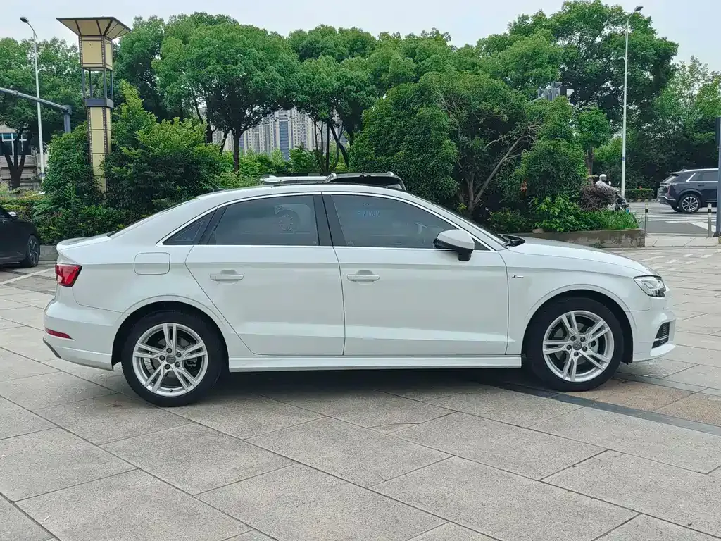 Audi A3 — фото 8