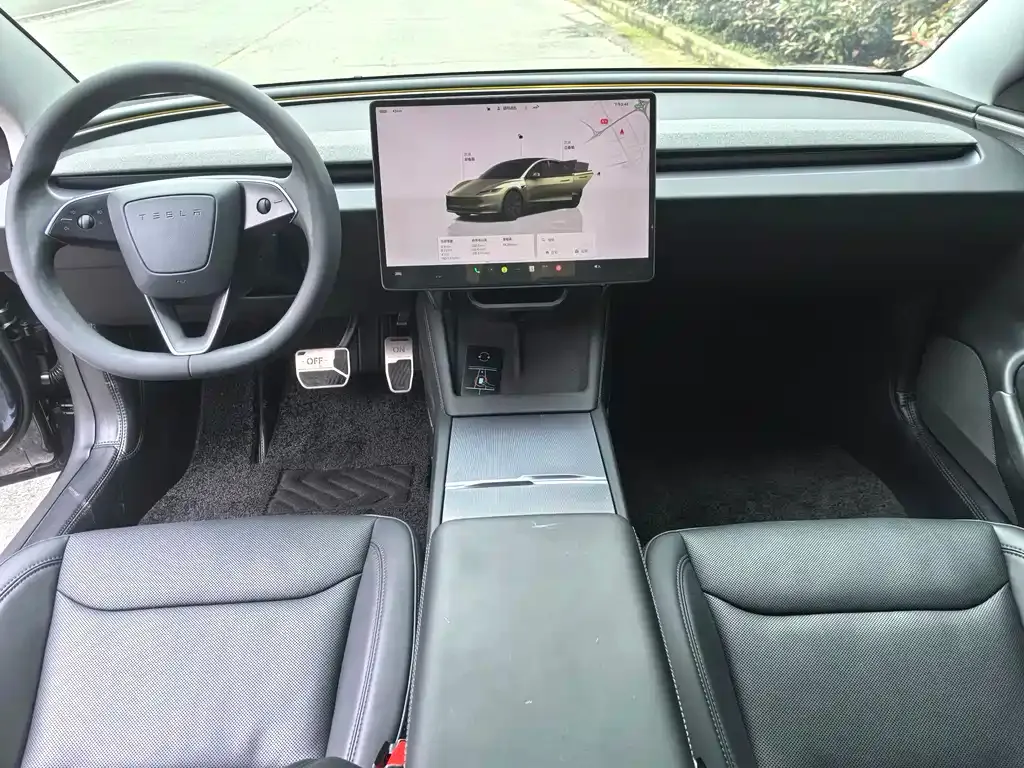 Tesla Model 3 — фото 3