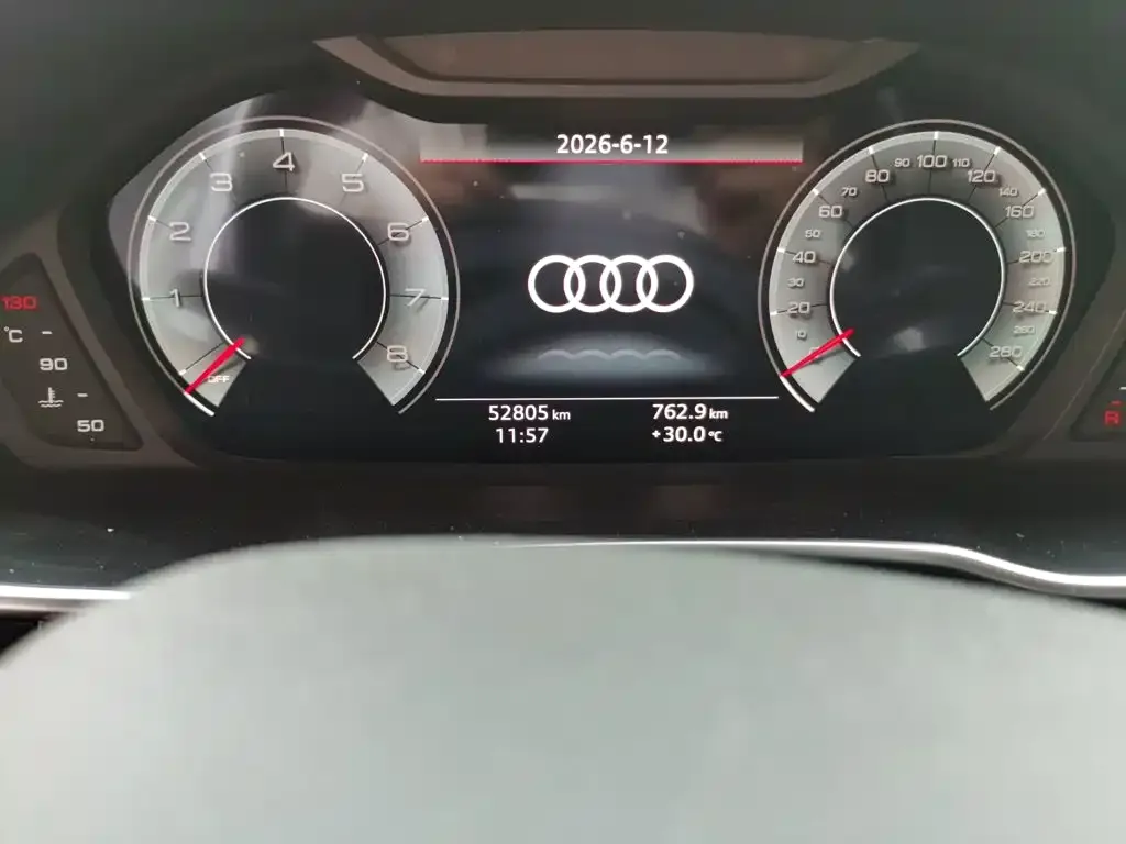 Audi Q3 — фото 2