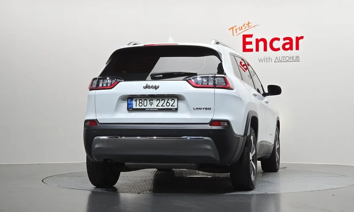 Jeep Cherokee 2021 из KR, фото 7