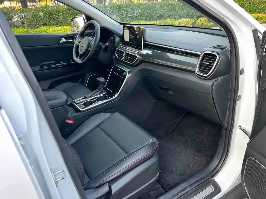 Kia KX5 — фото 3