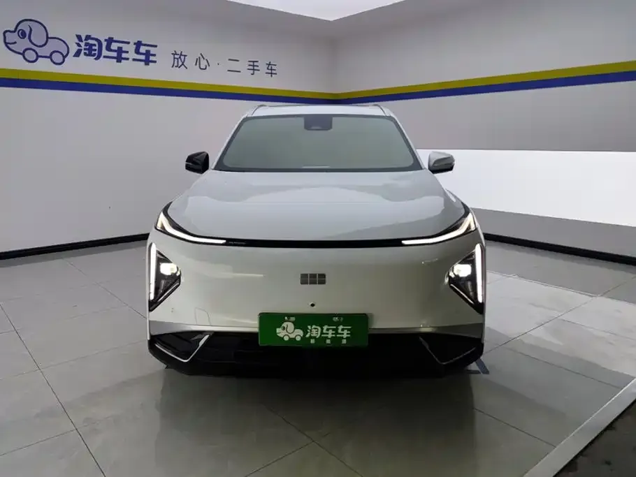 Geely Galaxy L7 — фото 10