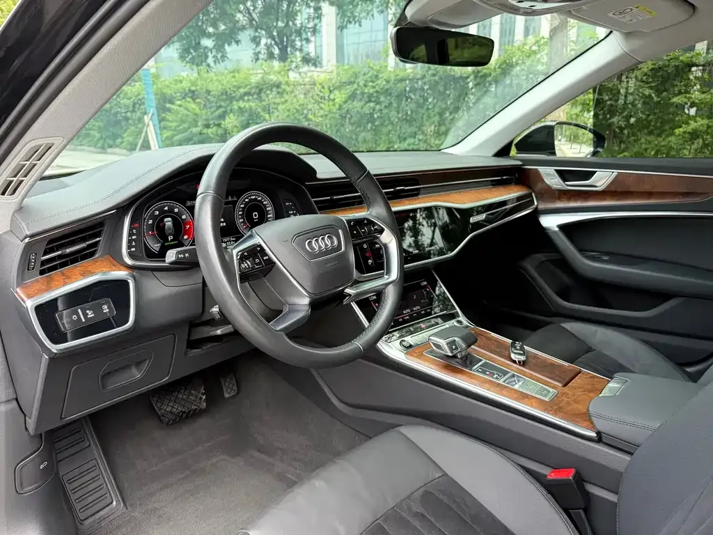 Audi A6 (Import) — фото 3