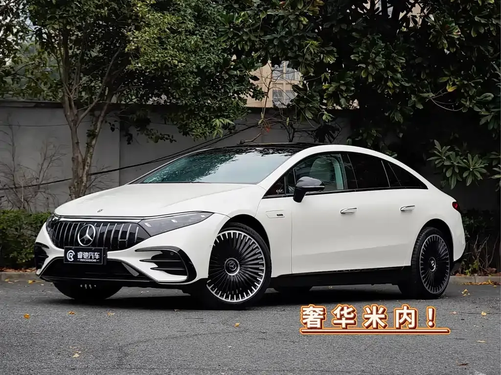 Mercedes-Benz EQS AMG — фото 1