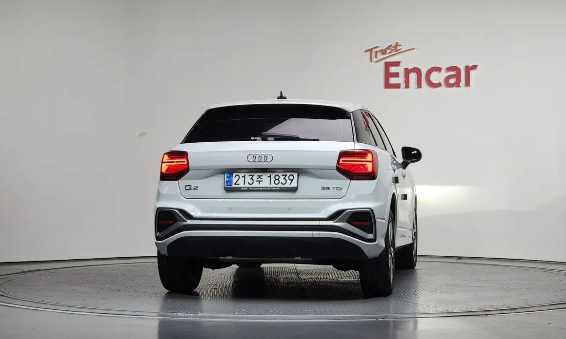Audi Q2 2023 из KR, фото 9