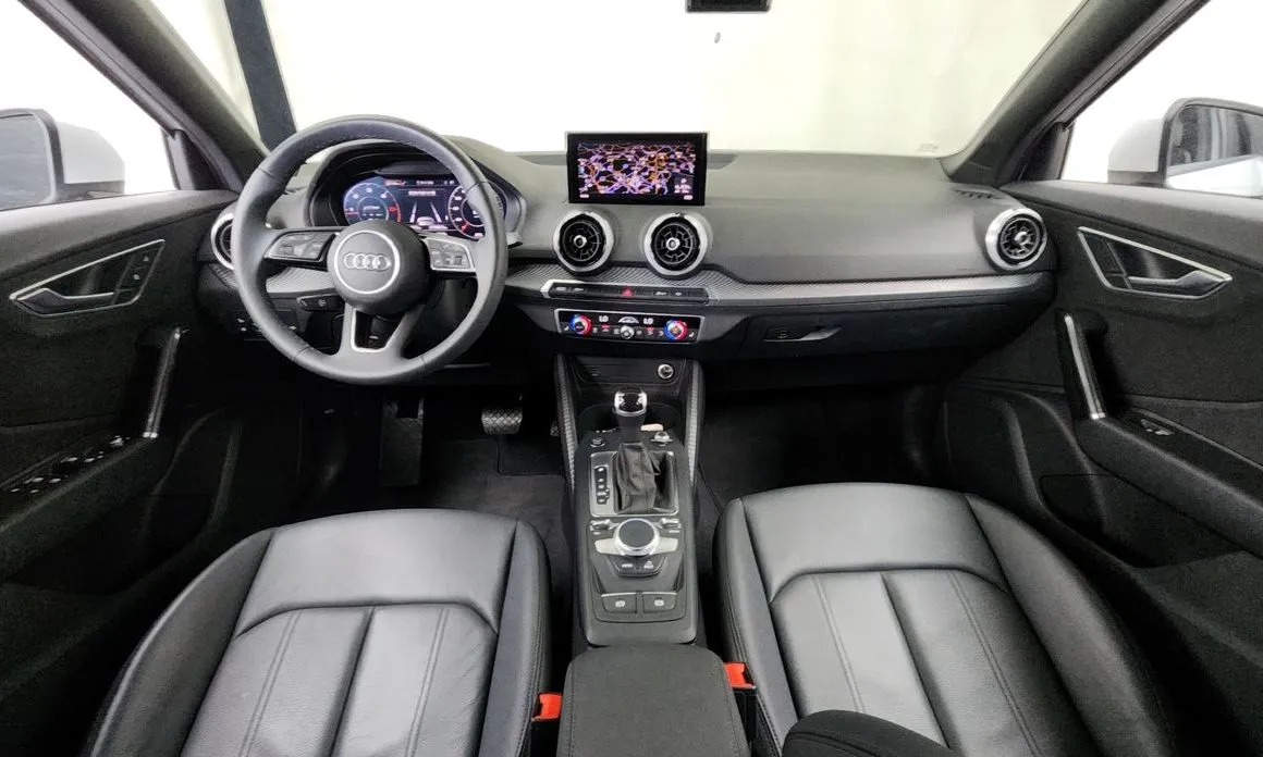 Audi Q2 2023 из KR, фото 8