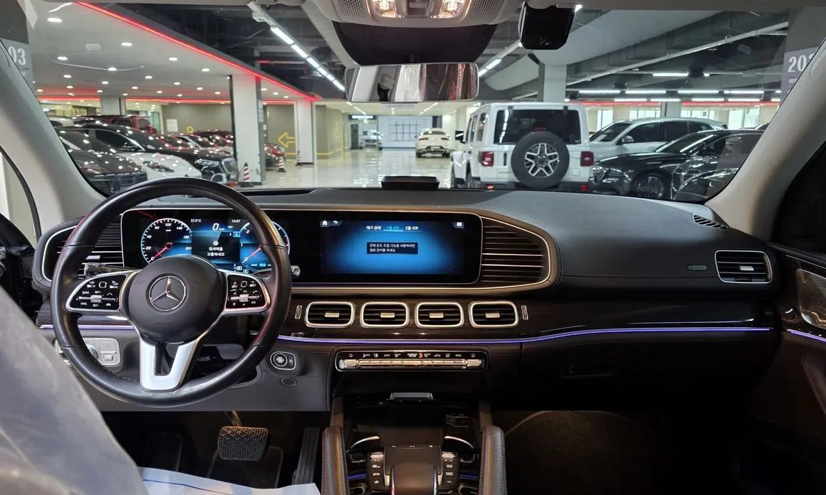 Mercedes-Benz GLE-Class — фото 6