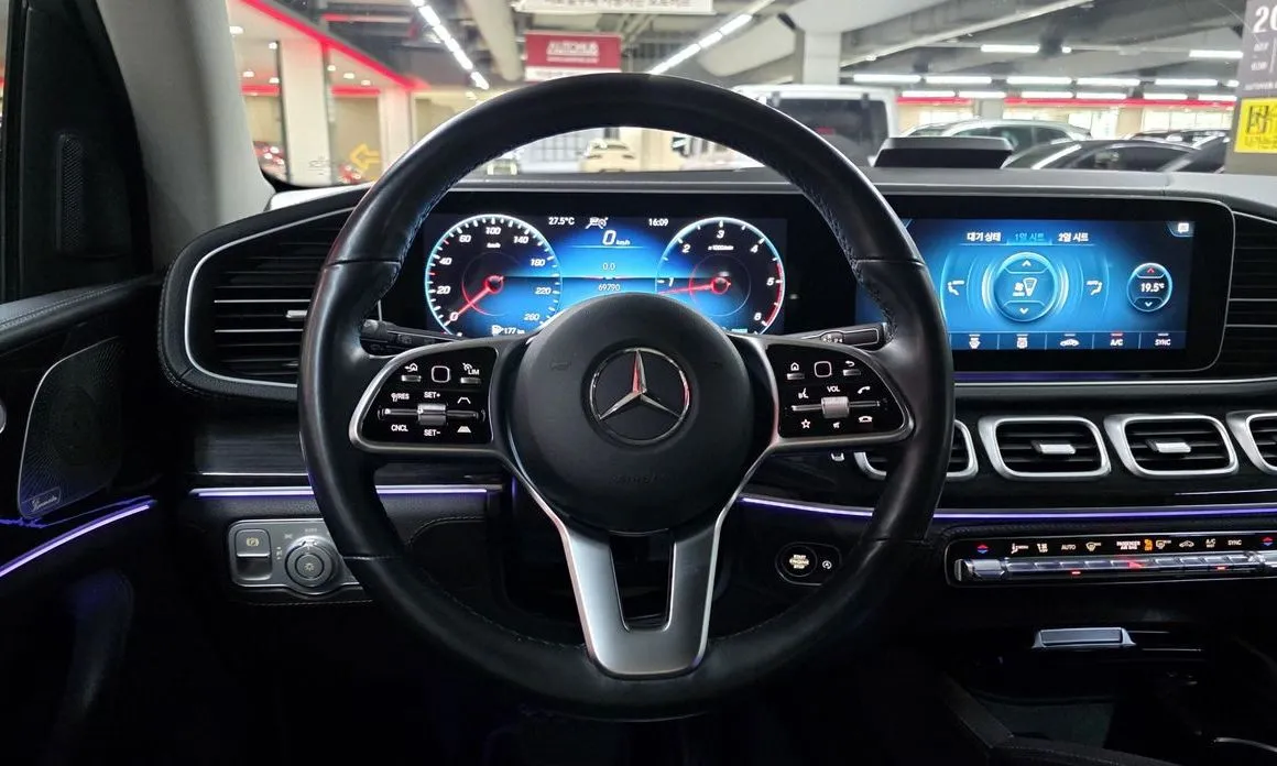 Mercedes-Benz GLE-Class — фото 10