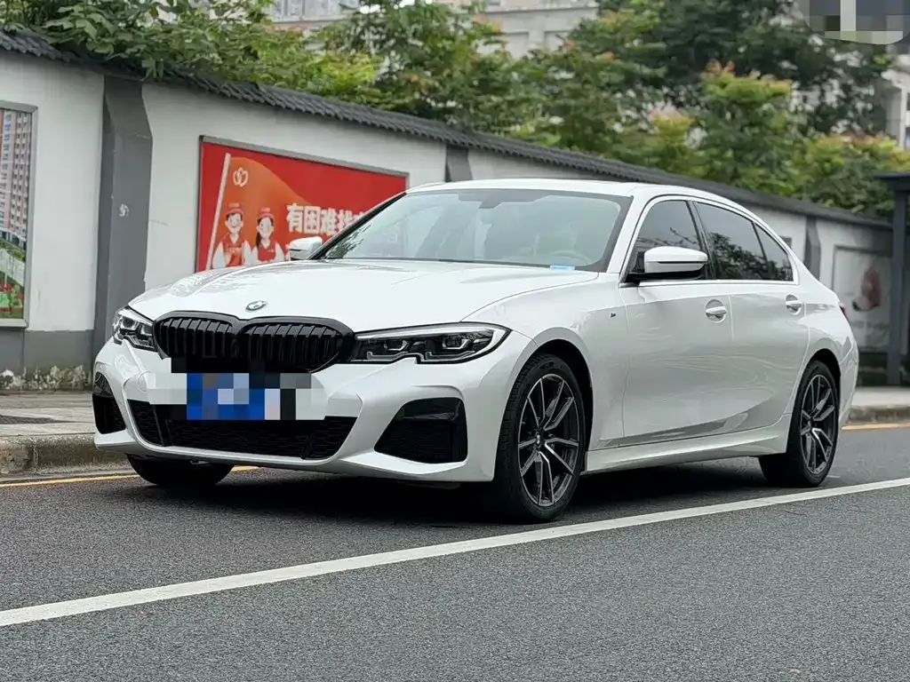 BMW 3 Series — фото 1