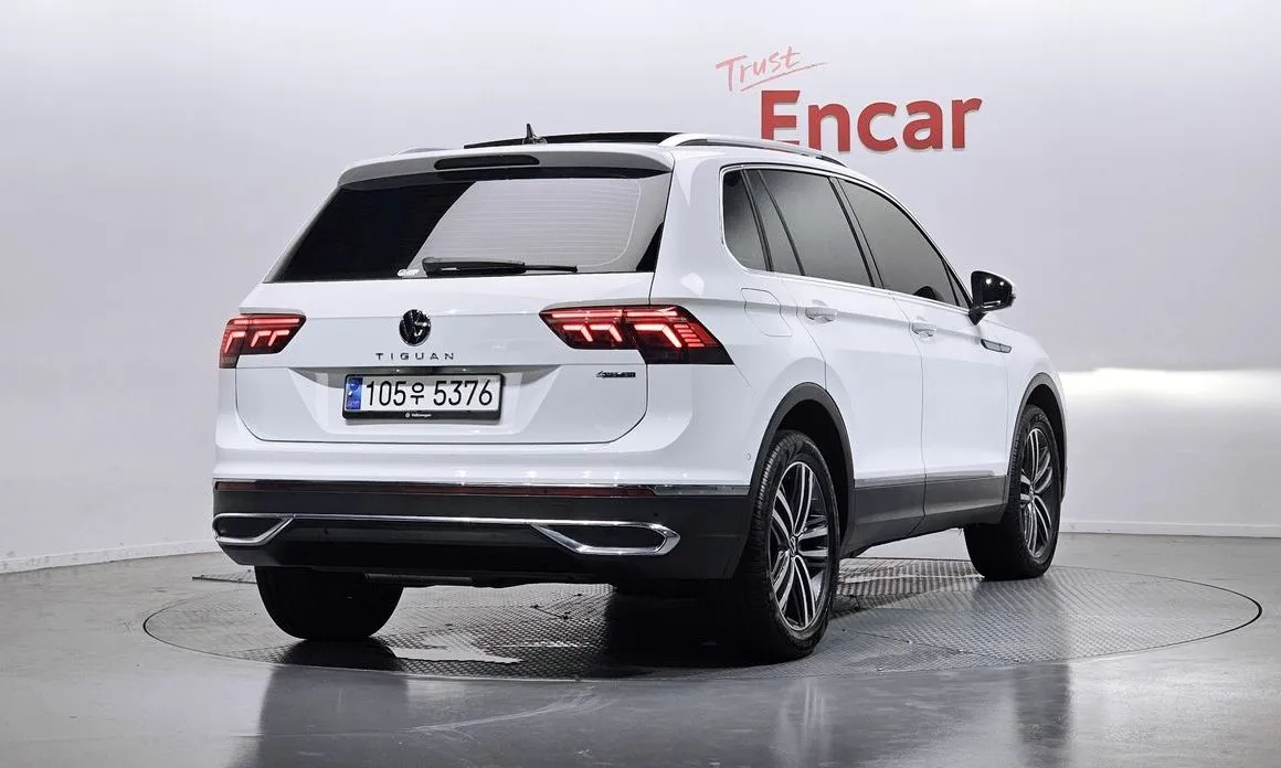 Volkswagen Tiguan — фото 5