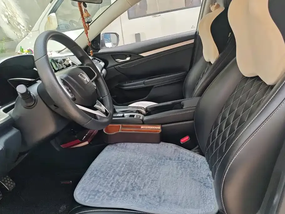 Honda Civic — фото 5