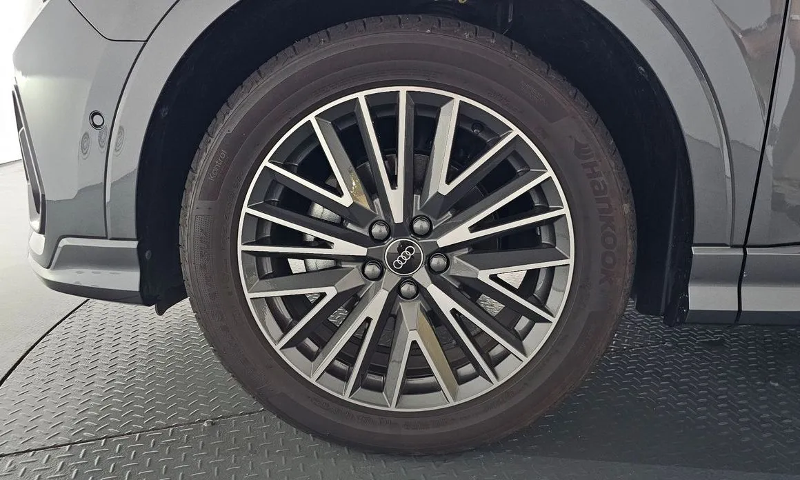 Audi Q3 2025 из KR, фото 4
