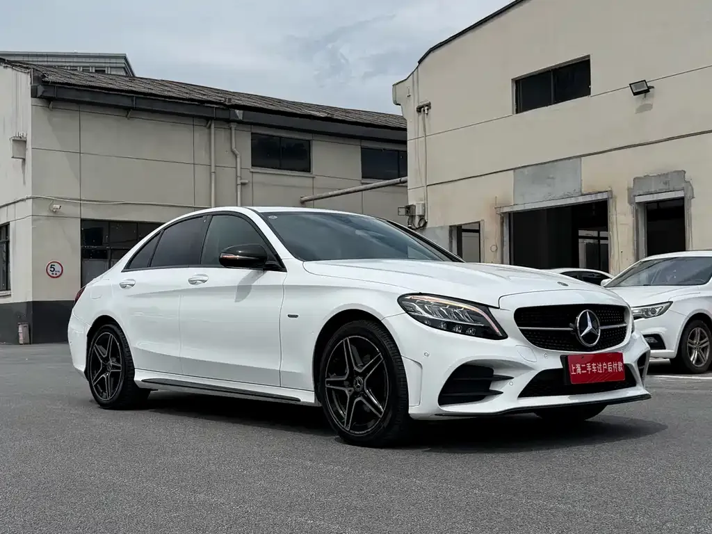 Mercedes-Benz C-Class — фото 4