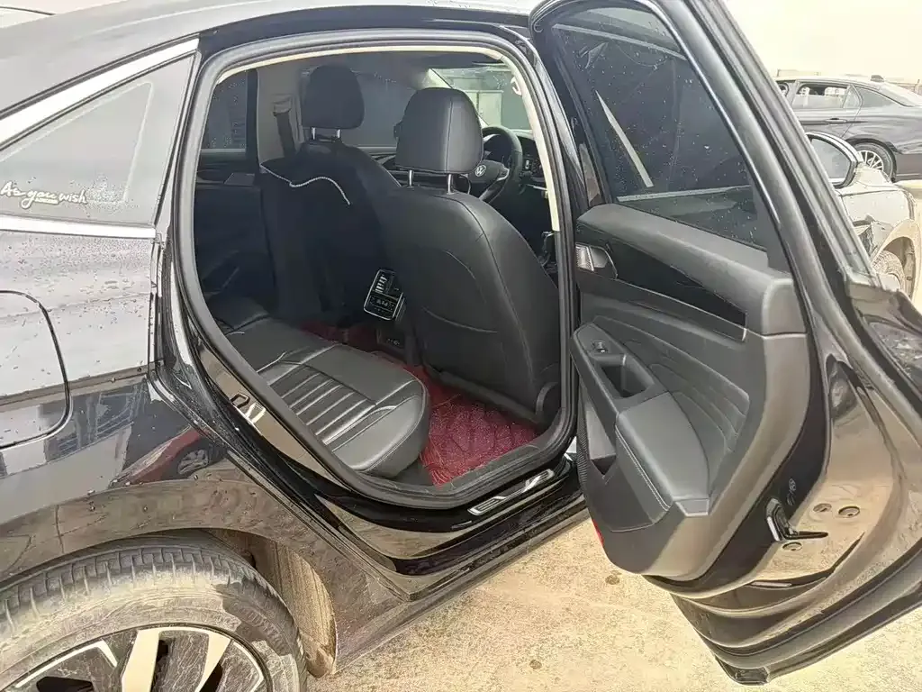 Volkswagen Passat — фото 3
