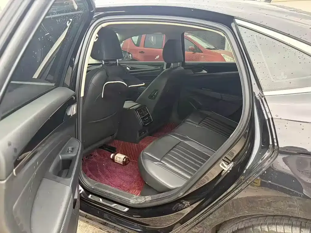 Volkswagen Passat — фото 4