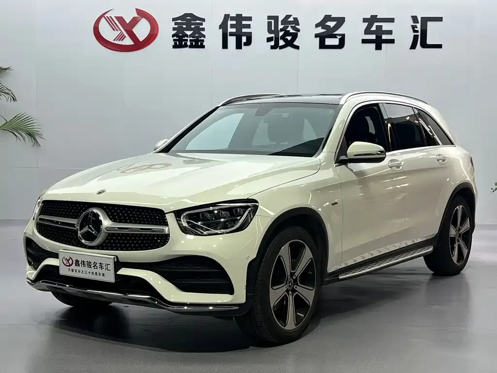 Mercedes-Benz GLC — фото 10