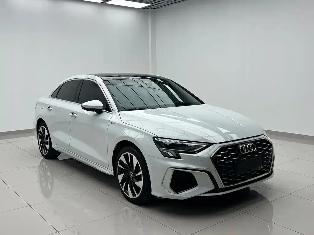 Audi A3 — фото 3