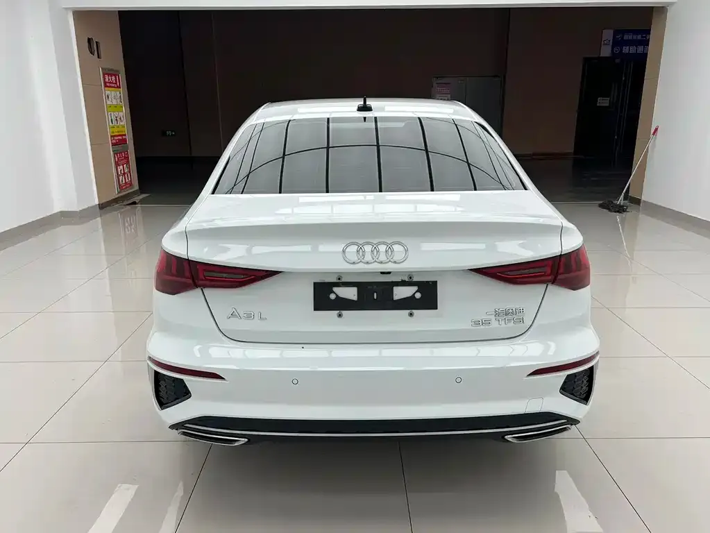 Audi A3 — фото 2