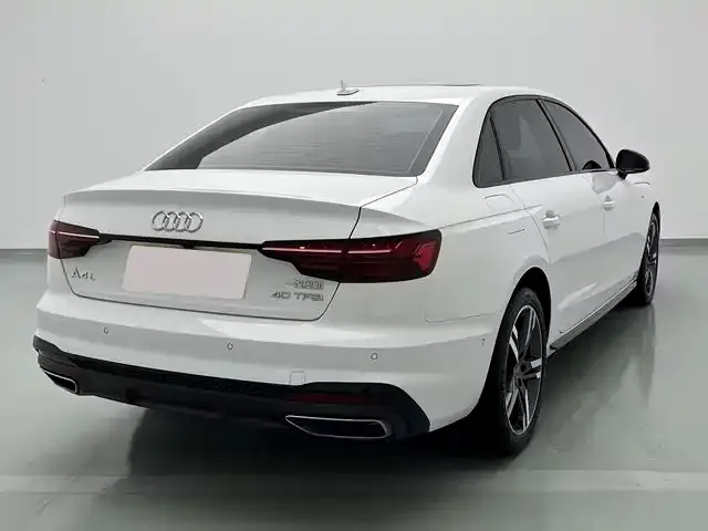 Audi A4L — фото 10