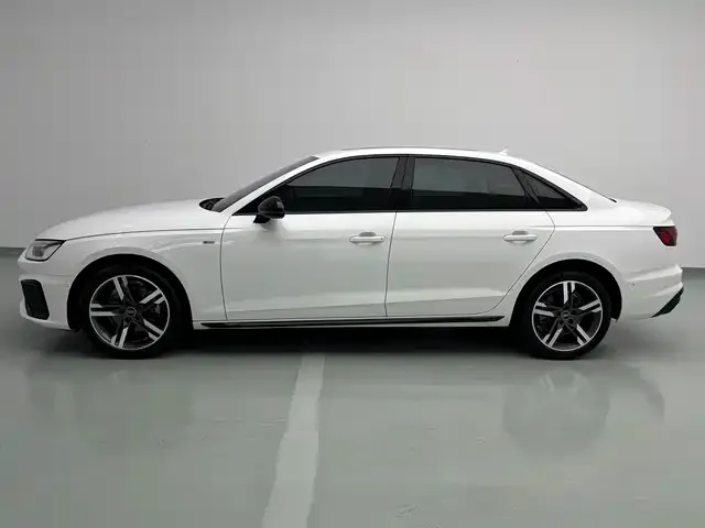Audi A4L — фото 6