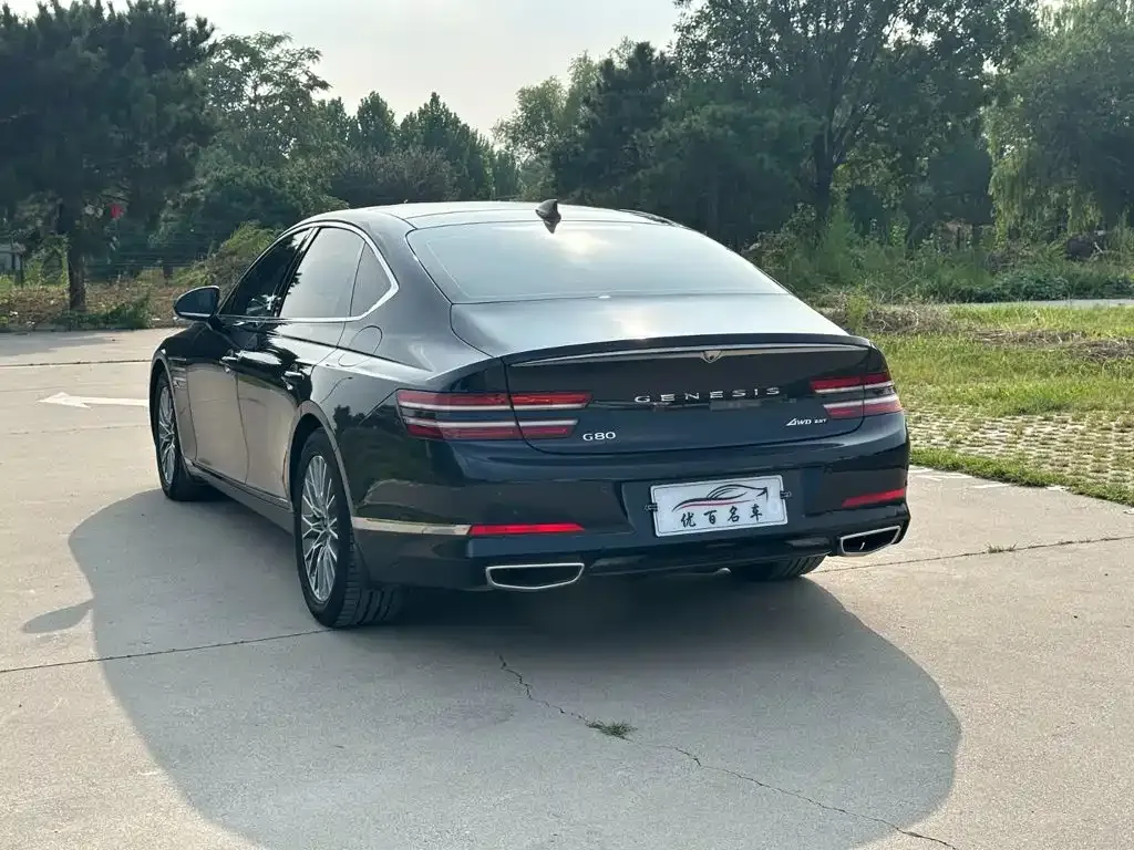 Genesis G80 — фото 7