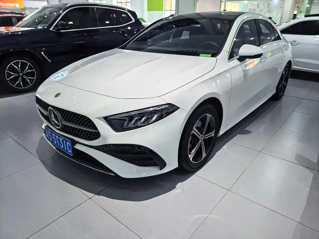 Mercedes-Benz A-Class — фото 1