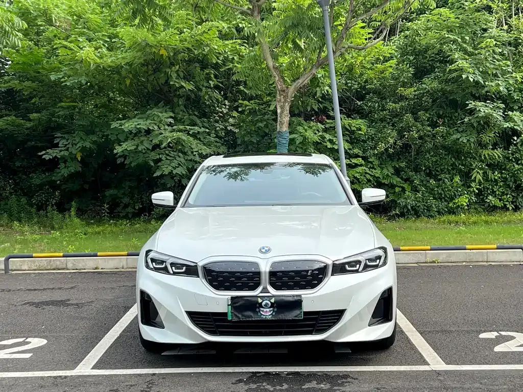 BMW i3 — фото 4