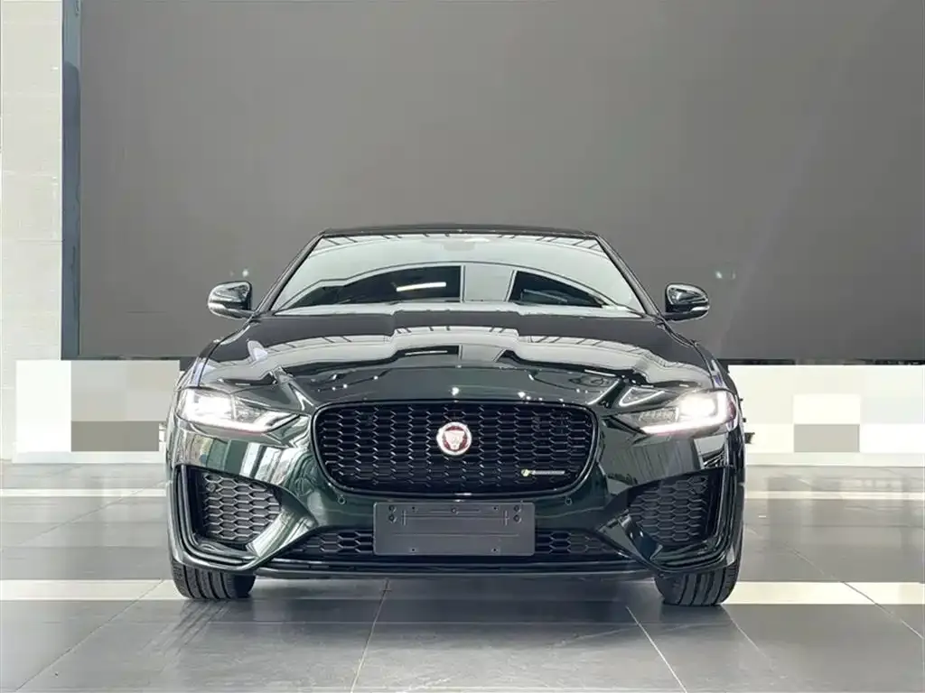 Jaguar XEL — фото 5